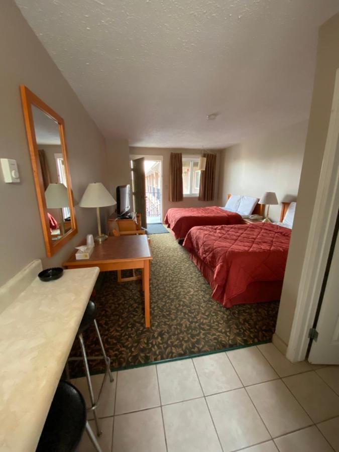 Aspen Motor Inn Drayton Valley Extérieur photo