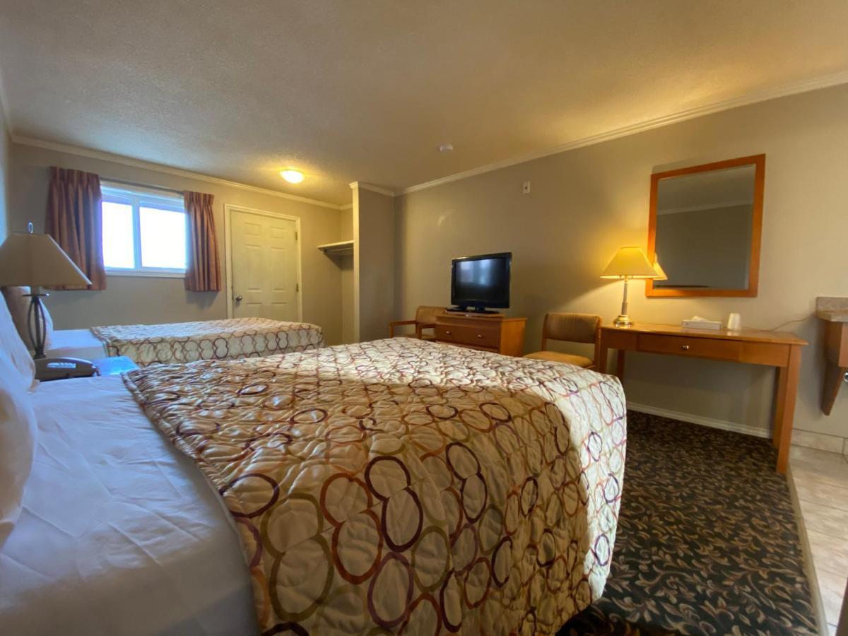 Aspen Motor Inn Drayton Valley Extérieur photo
