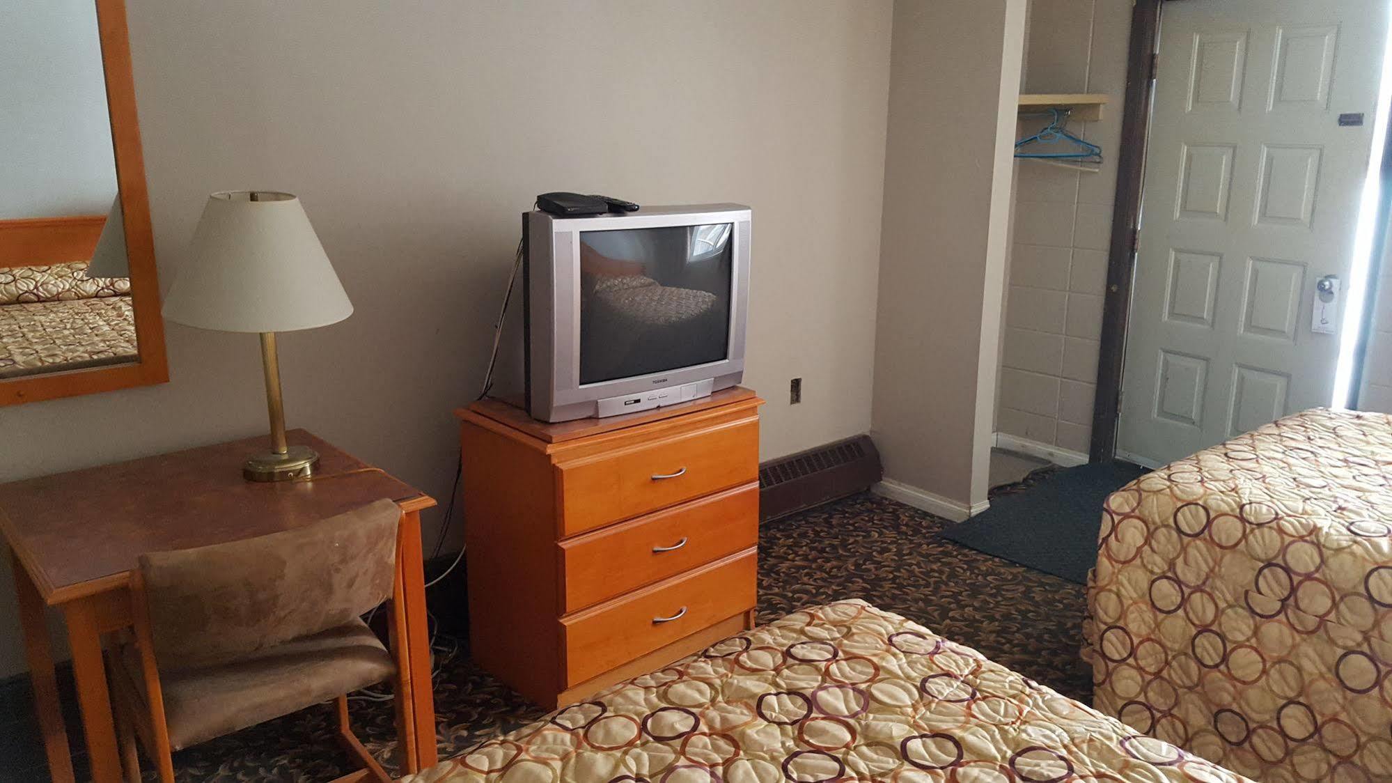 Aspen Motor Inn Drayton Valley Extérieur photo