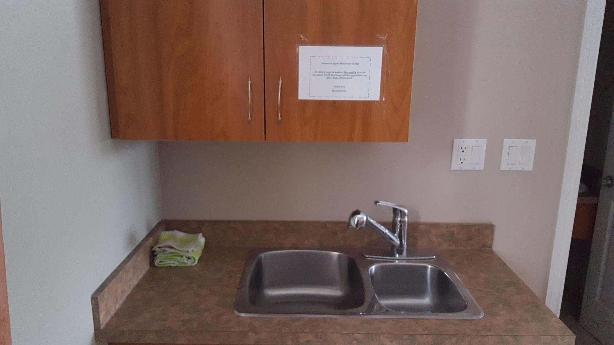 Aspen Motor Inn Drayton Valley Extérieur photo